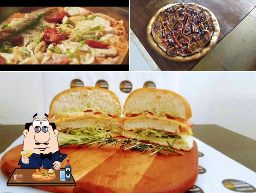 Pegue um sanduíche no Famosa Pizza