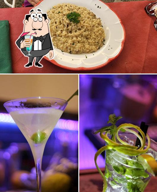 Напитки и еда в Guarracino Lounge Bar