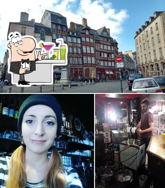 La photo de la comptoir de bar et extérieur concernant Le Petit Bar