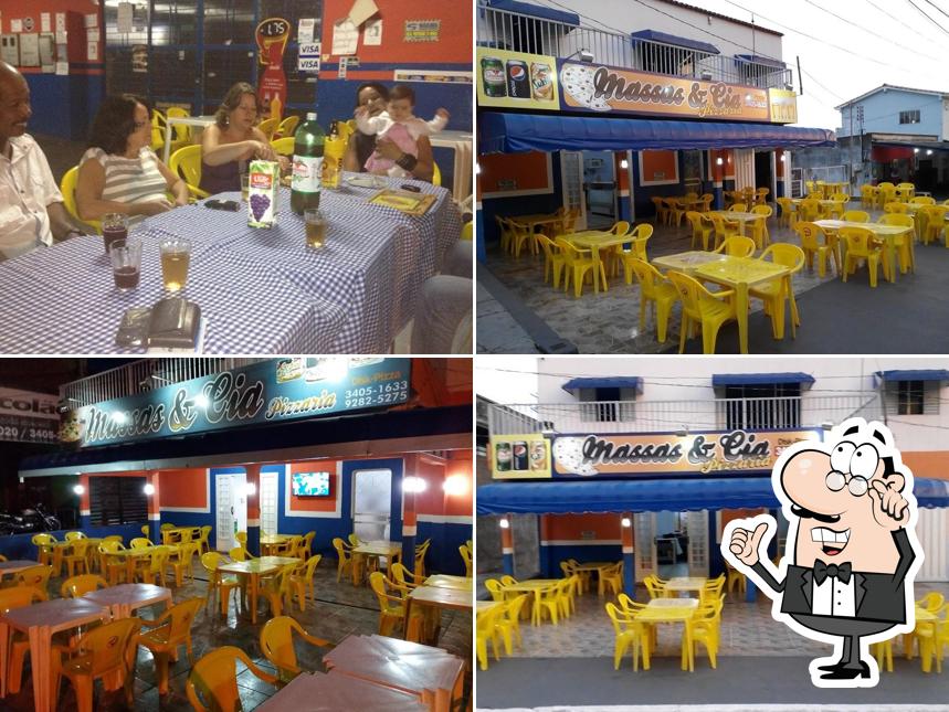 Veja imagens do interior do Massas & Cia Pizzaria