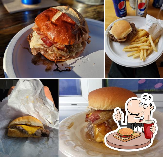 Wedl's Hamburger Stand & Ice Cream Parlor (Fully Open)