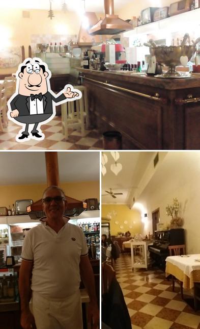 Dai un'occhiata agli interni di Pizzeria Stella