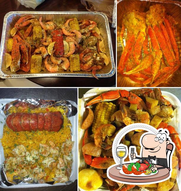 Jackson's Seafood & More, 3275 North Federal Hwy in Pompano Beach