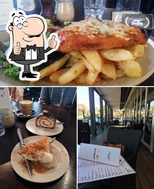 Melissa Cakes Cafe Bar. in Templestowe Restaurant reviews
