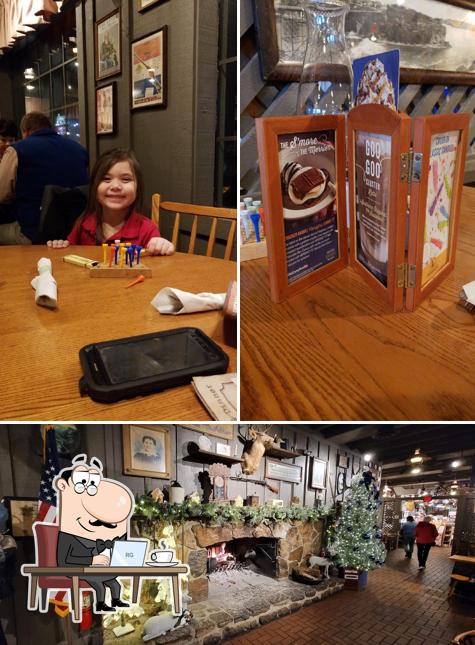 Cracker Barrel Old Country Store, 188 Vann Dr in Jackson Restaurant