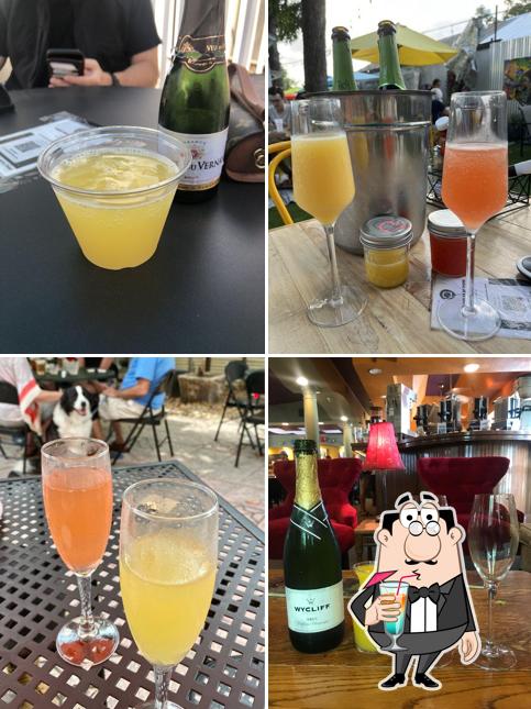 Candlelight PourHouse in San Antonio Restaurant menu and reviews