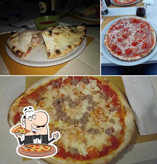 A Pizzeria Nonna Carmela, puoi provare una bella pizza