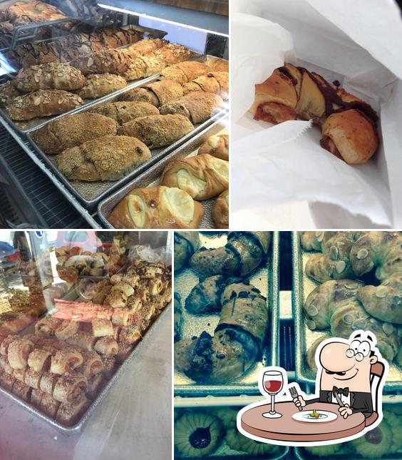 Comida en Rolling-Pin Kosher Pareve Bakery