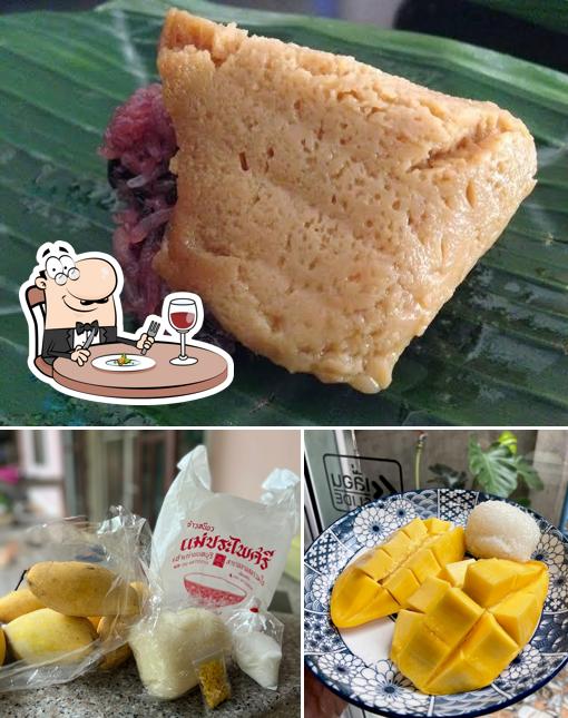 Prapaisri's Famous Mango Sticky Rice desserts, Nonthaburi - Restaurant ...