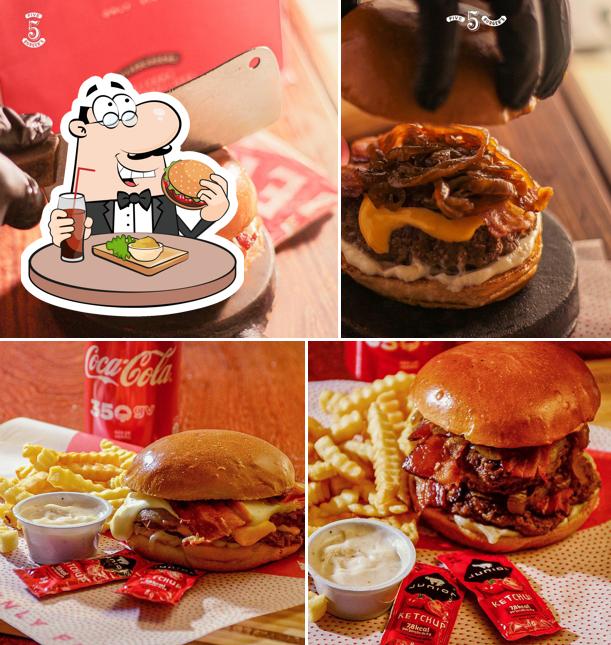 Os hambúrgueres do FIVE BURGER'5 irão satisfazer diferentes gostos