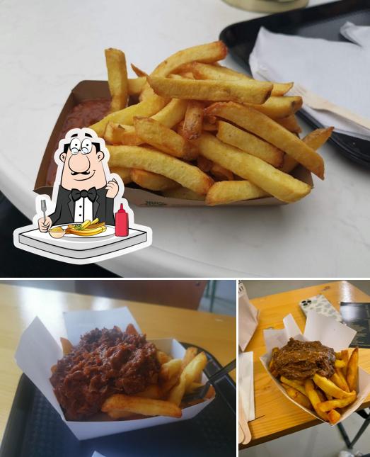 Try out French-fried potatoes at Friet@Katendrecht