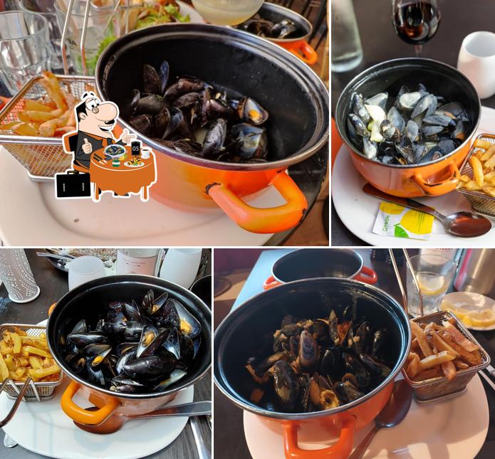 Moules à Le Poisson Rouge