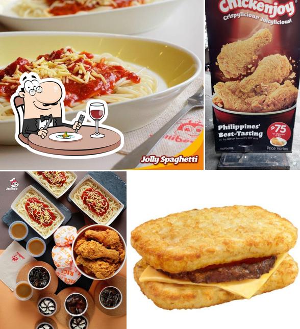 Jollibee restaurants in Quezon City, spring 2024 - Restaurant Guru