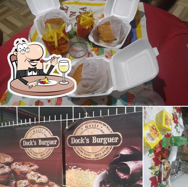 Comida em Dock's Burguer