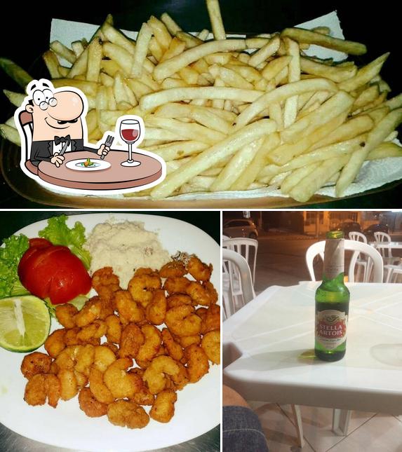 Entre diferentes coisas, comida e cerveja podem ser encontrados no Bulldog Prensadão