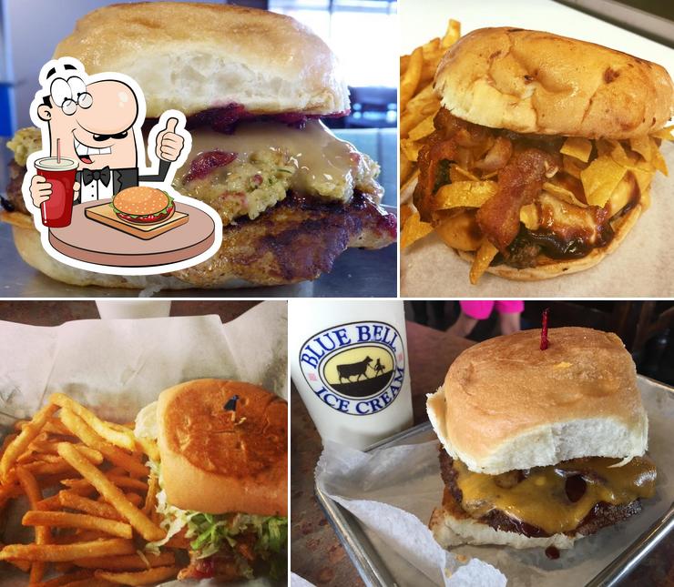 Moonies Burger House - Anderson Mill, 13450 Research Blvd in Austin ...