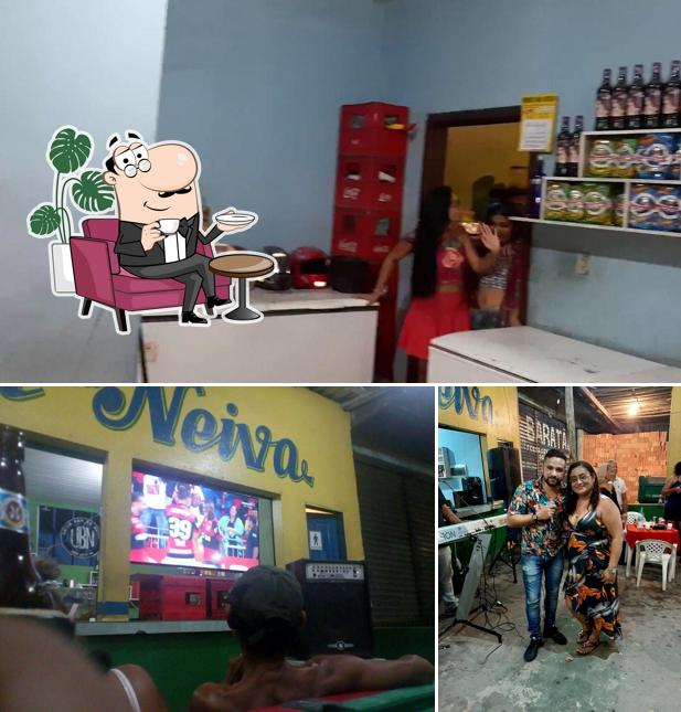 O interior do Bar da Neiva