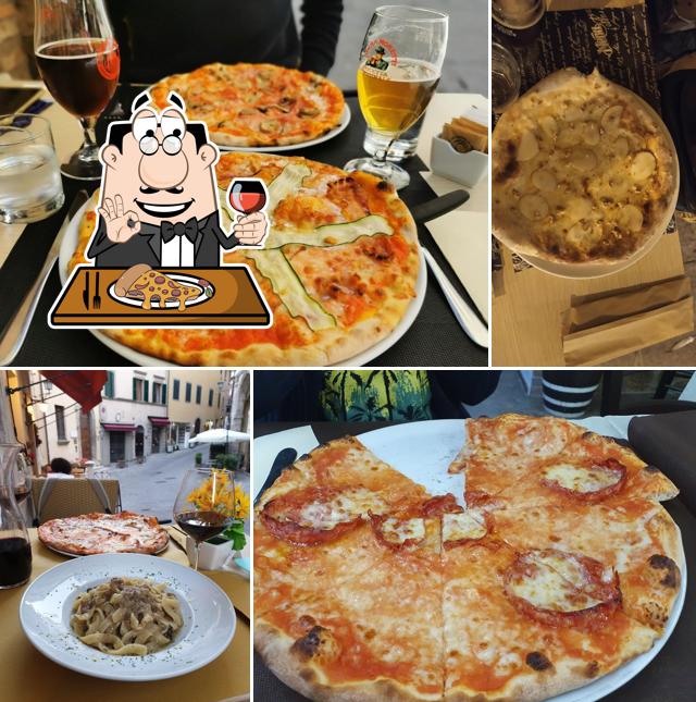 Scegli una pizza a Pizzeria Magnola