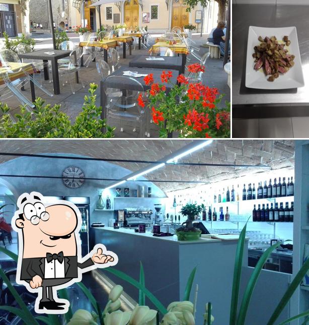 Dai un'occhiata agli interni di Kacao Ristorante Pizzeria