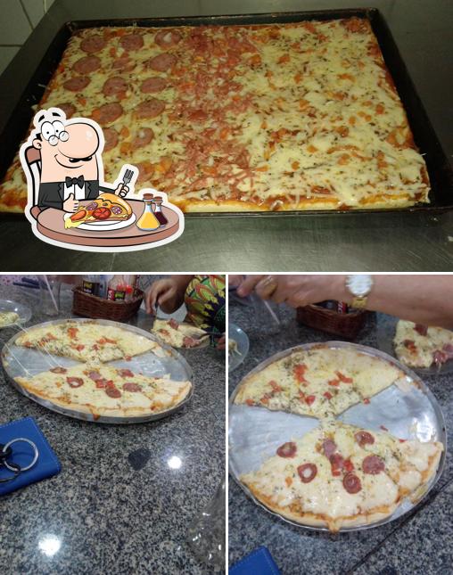 Consiga pizza no Panificadora Real