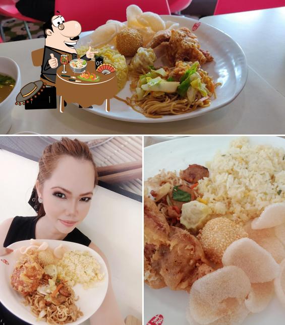 Chowking fast food, Quezon City, 55 A. Tanco Bldg Restaurant menu and