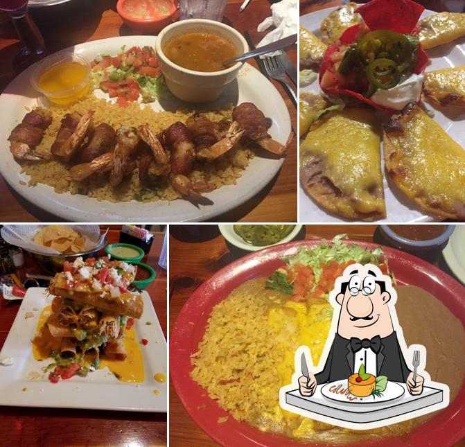 Platos en La Brisa Mexican Bar & Grill