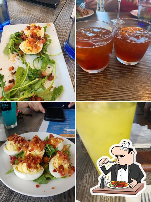Hook & Vine Kitchen and Bar in North Beach Restaurant menu and reviews