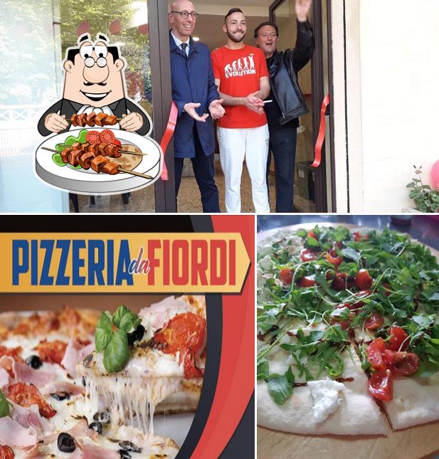 La foto di cibo e interni da Pizzeria Da Fiordi