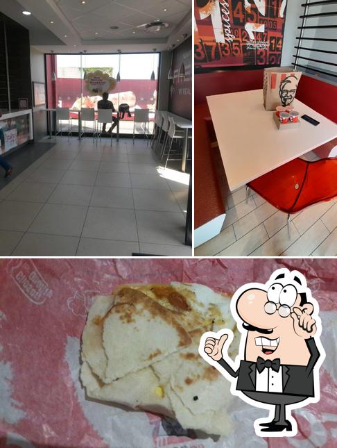 Vérifiez la photo indiquant la intérieur et nourriture concernant KFC Gordon Road