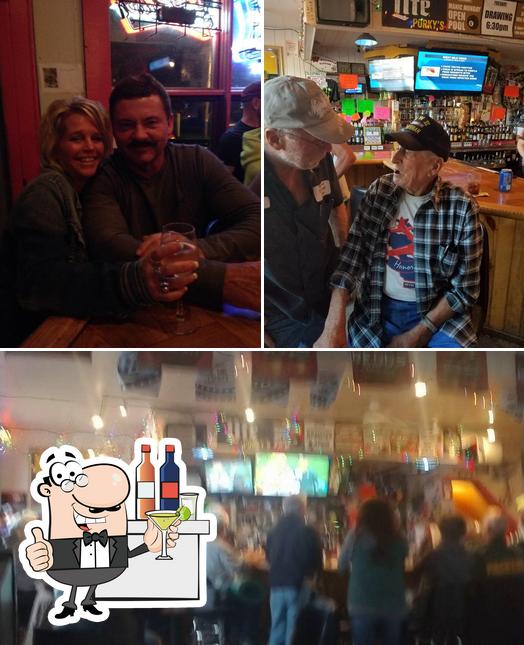 Porky's in Weyerhaeuser Restaurant reviews