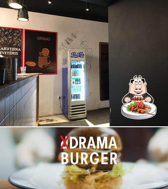 Platos en DRAMA BURGER GO