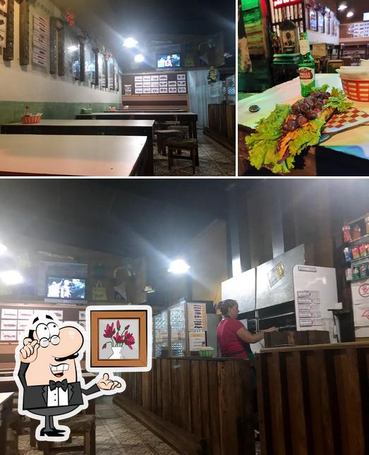 O interior do Sandes Food - Espetinho da Vila