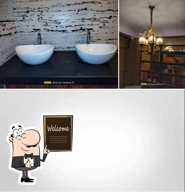 YAVA RESTAURANT picture