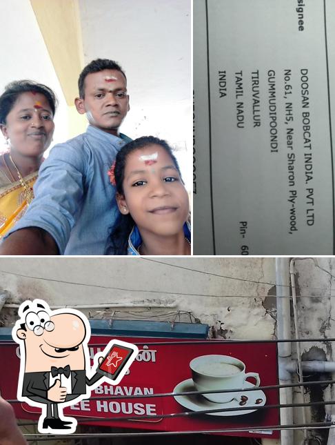 Here's a picture of Sri Arya Bhavan Coffee House