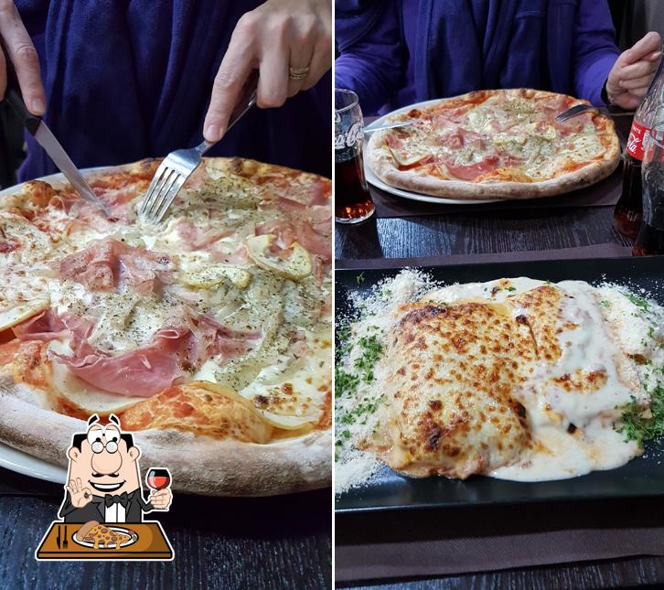 Pide una pizza en Pizzeria Pinocchio