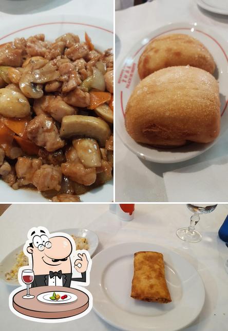 Food at Restaurante China Town