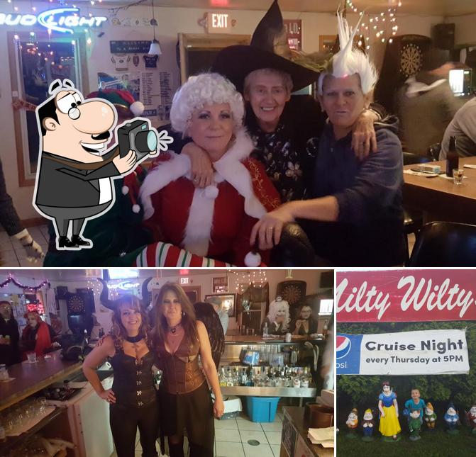 Good Times Bar & Grill in Lohrville Restaurant reviews