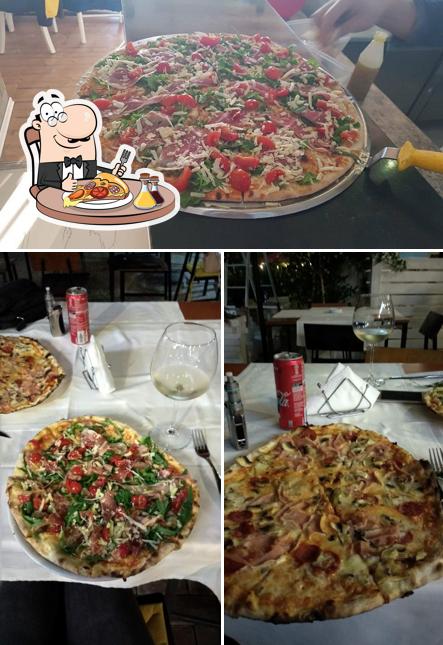 Order pizza at Bar Restorant Pizzeria Al Capriccio