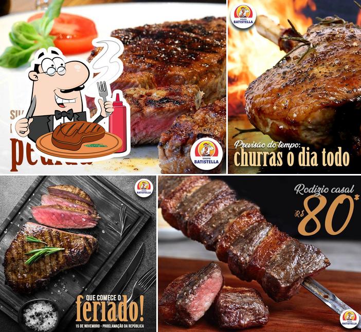 Prove refeições de carne no Churrascaria Batistella