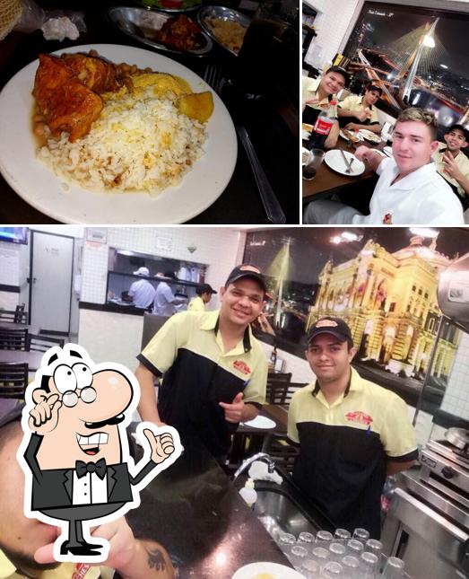 O Canários lanches se destaca pelo interior e eu no