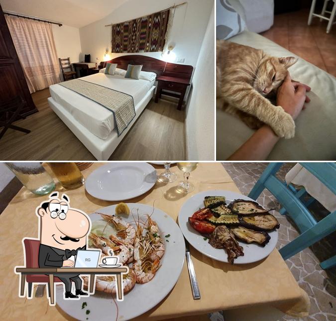 Siediti a un tavolo di Hotel S'Ortale