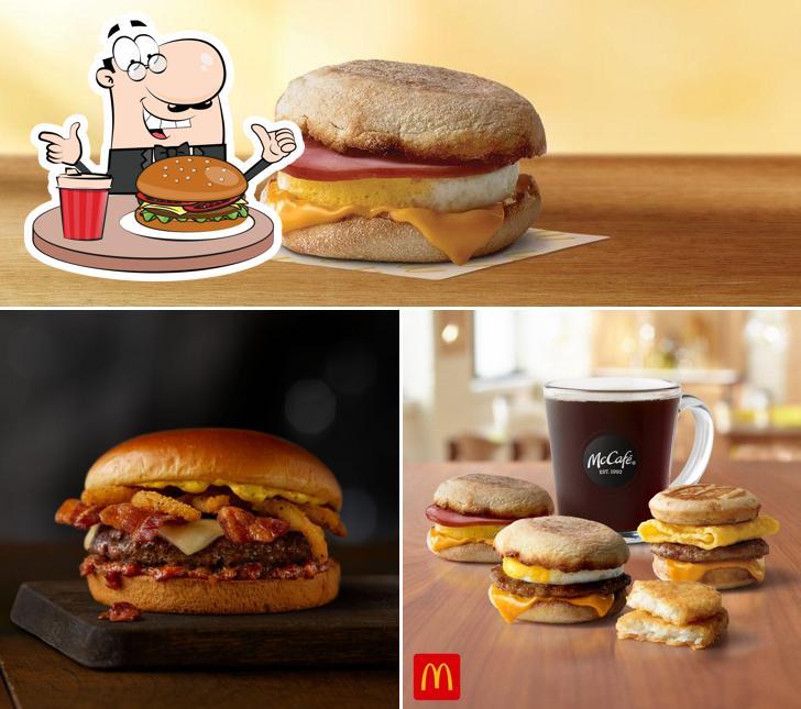 McDonald's, 6311 6th Ave in Restaurant menu and reviews