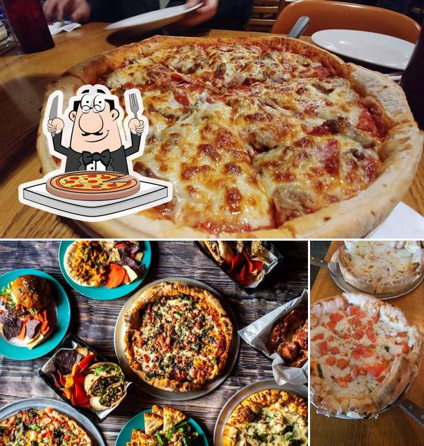 Get pizza at Donnie's Homespun Pizza