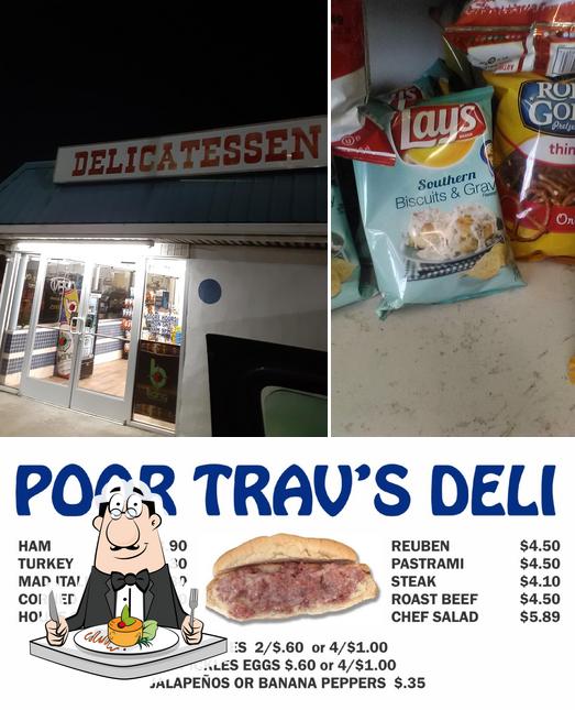 Blue Circle Market Poor Trav's Deli, 101 Broad St in Elizabethton Restaurant menu and reviews