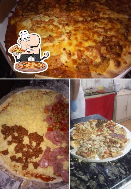 Peça diversos tipos de pizza