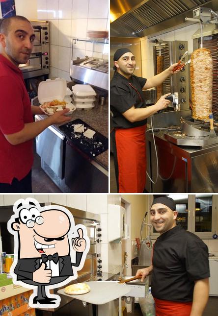 Взгляните на снимок ресторана "Yildiz Kebap- und Pizzahaus"