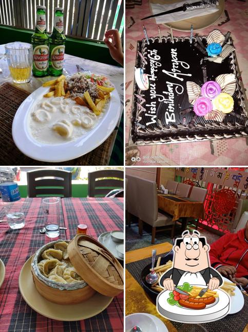 Food at Everest Restaurant&bar