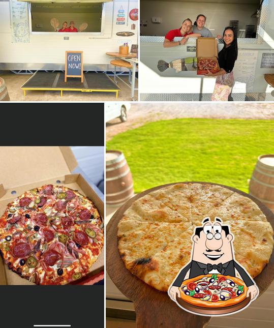 Wayno's Pizzas in Bordertown Restaurant reviews