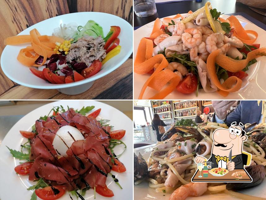 Cibo al EXPERIENCE BAR Home & Cafe