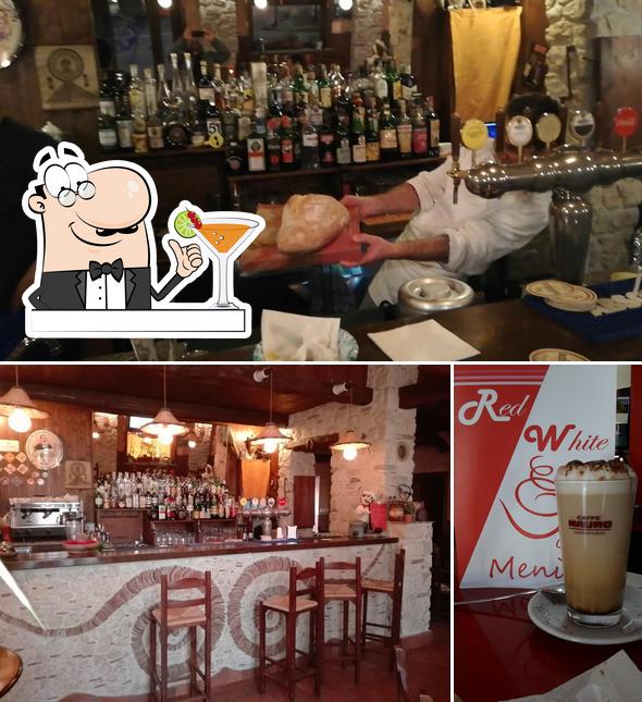 La immagine della bevanda e bancone da bar di Malache' Di Vita Francesco Birreria Pizzeria Paninoteca